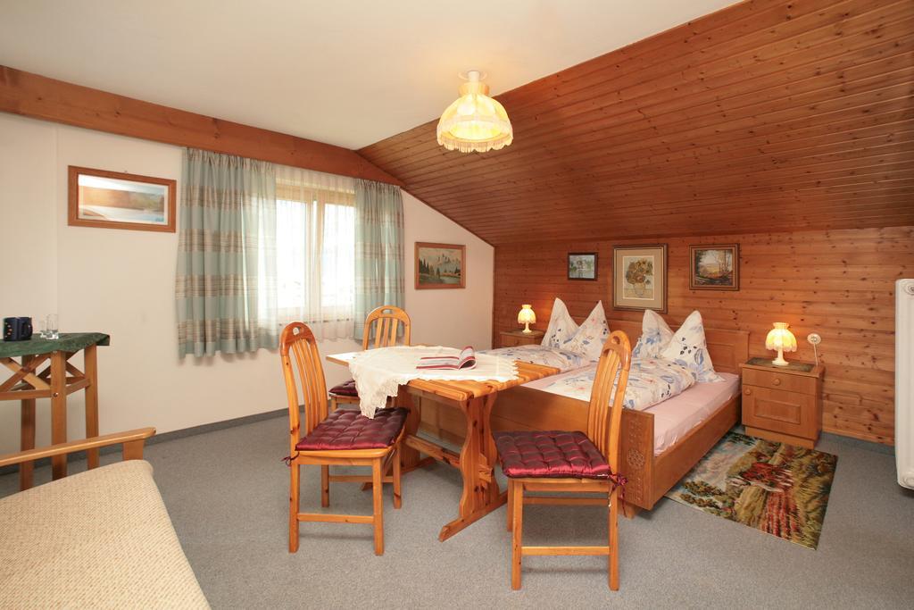 Pension Lacknerhof Пизендорф Экстерьер фото
